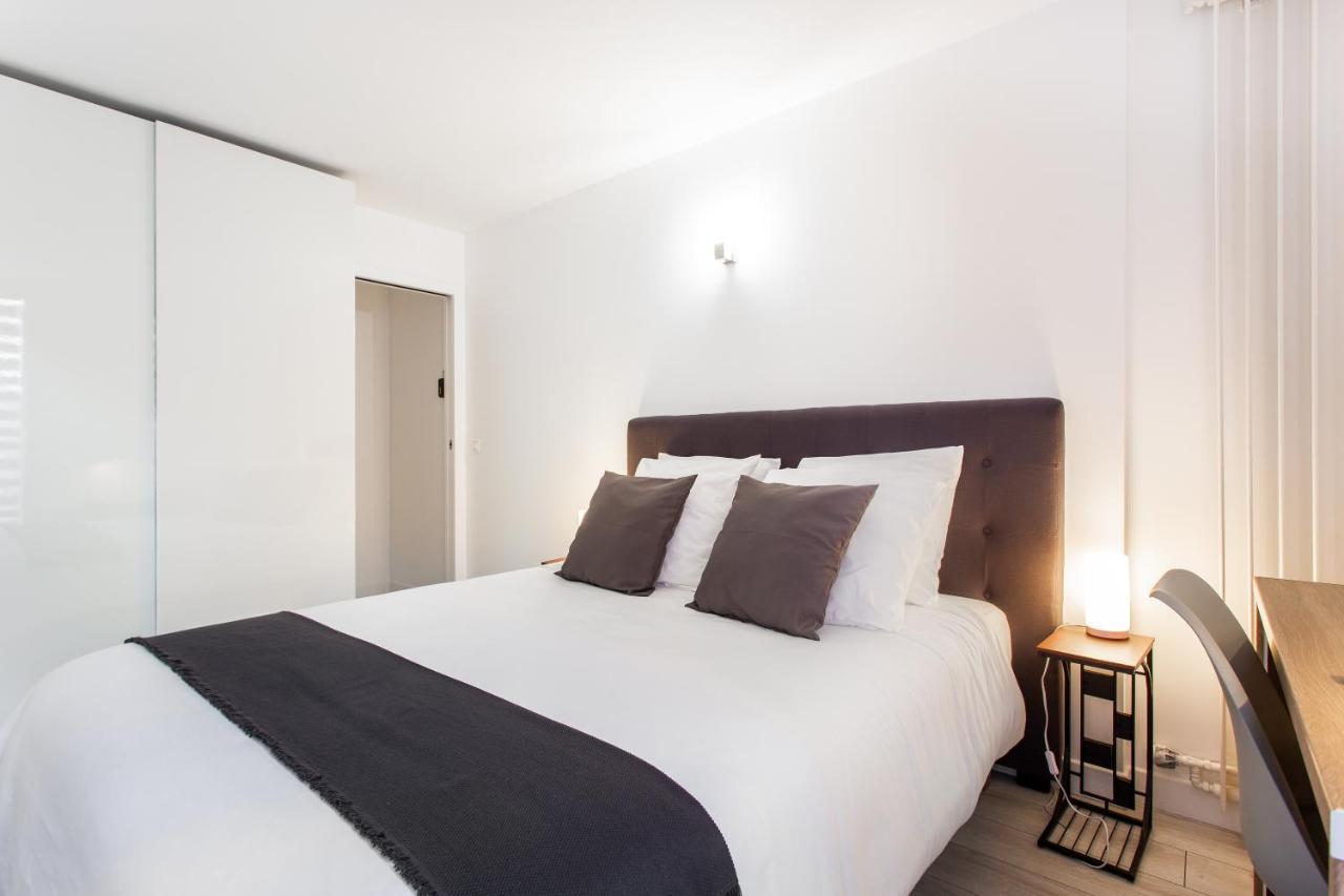 D&E - Paris-Disney - Holidays Apartment - Appartement De Vacances - 5 Chambres- 5 Sdb - 5 Bedrooms - 5 Bathrooms - Netflix Champs-Sur-Marne Dış mekan fotoğraf