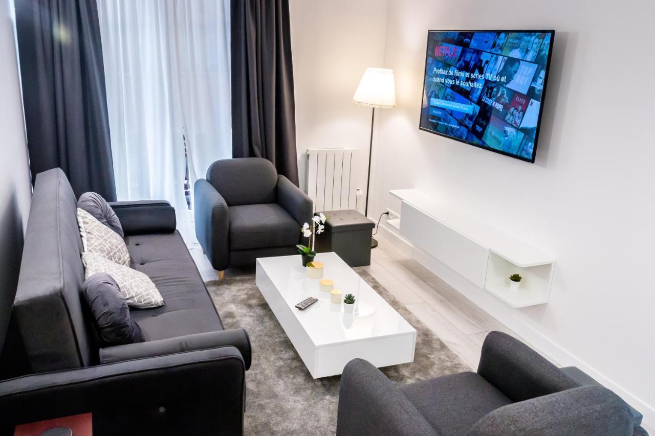 D&E - Paris-Disney - Holidays Apartment - Appartement De Vacances - 5 Chambres- 5 Sdb - 5 Bedrooms - 5 Bathrooms - Netflix Champs-Sur-Marne Dış mekan fotoğraf